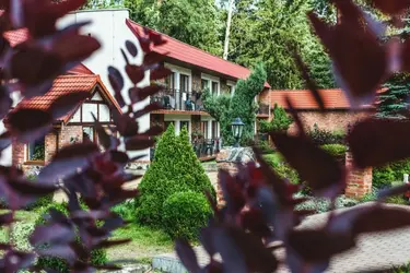 Озерный пляж возле Залесья Мазур — купание и отдых